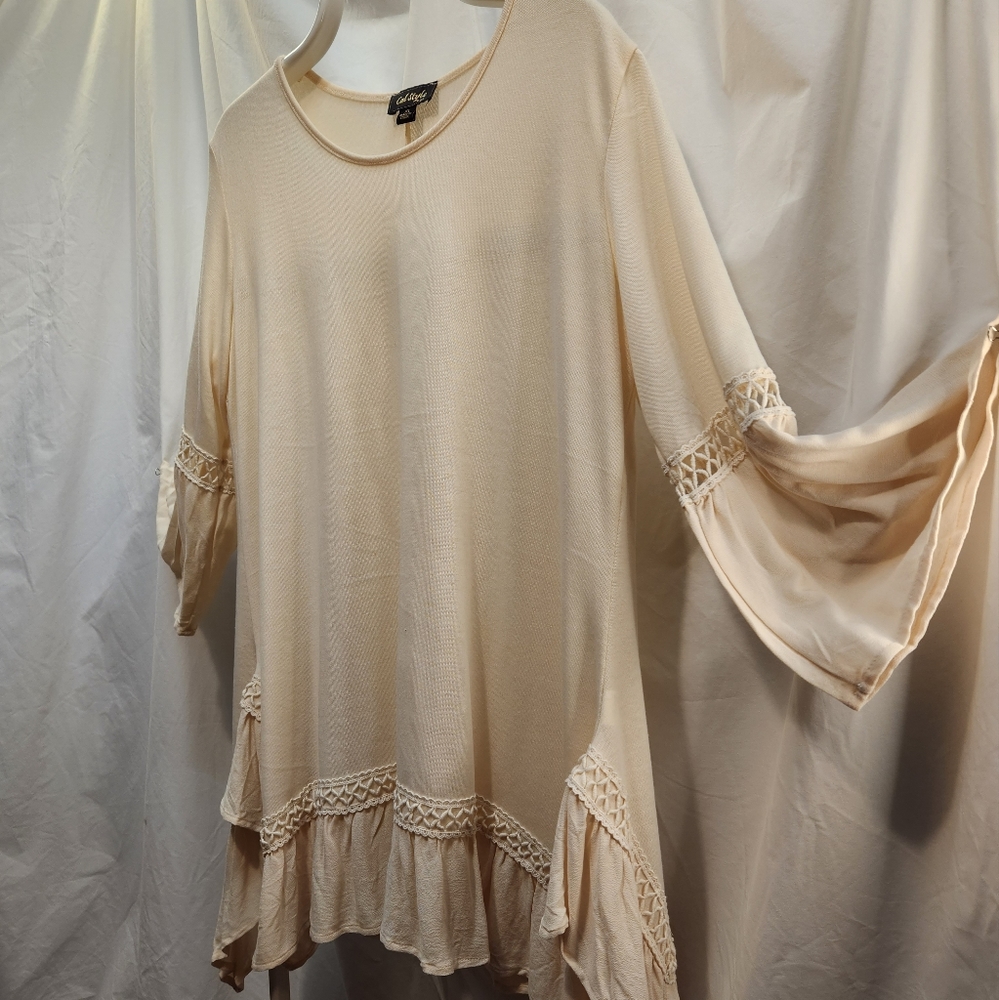 CAL STYLE TOP
